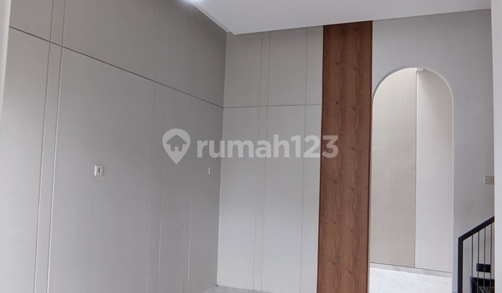 Dijual Rumah Baru Gres Siap Huni Klampis Anom 2