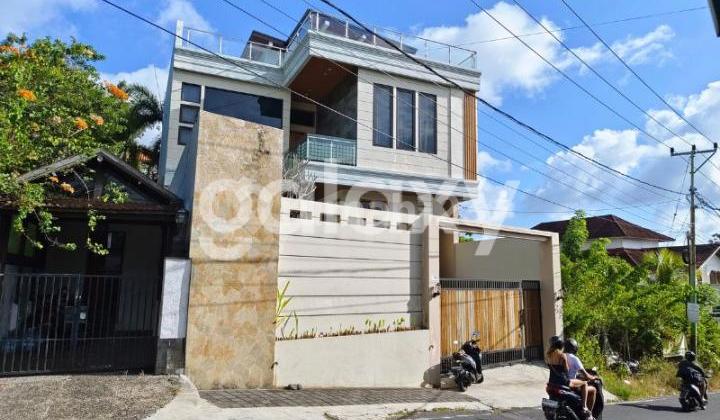 Villa Baru di Taman Giri Jimbaran Badung, Bali Villa Baru di Taman Giri Jimbaran Badung, Bali