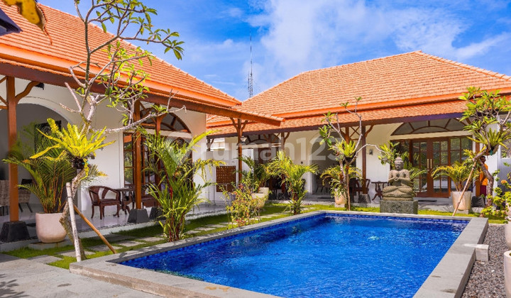 Villa Kubu Mesari 4 Bedroom in Pecatu Jimbaran