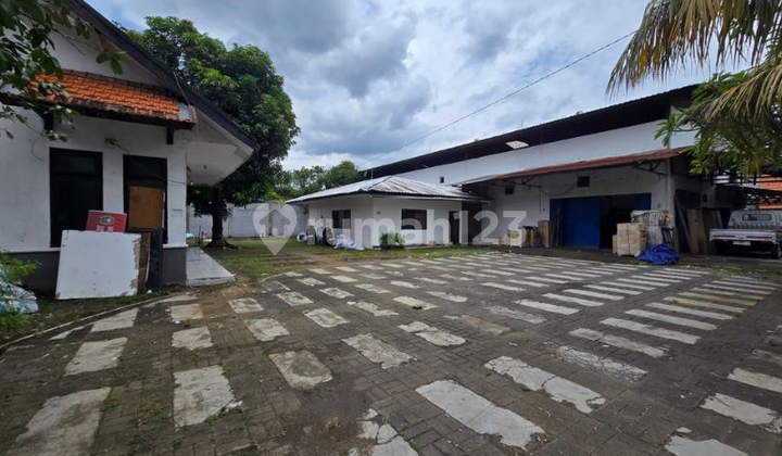 Warehouse Plus Strategic Office in Noja Gatot Subroto Timur Denpasar, Bali