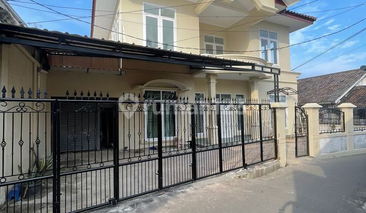 Rumah Second 2 Lantai Jual Bu Tanah Luas Siap Huni Dibeji Depok 2