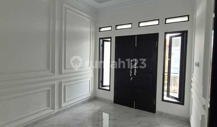 [Only 1 Unit Left] Modern Classic Luxury House in Maharaja Depok - Just a Step Away from the Toll Gate! 2