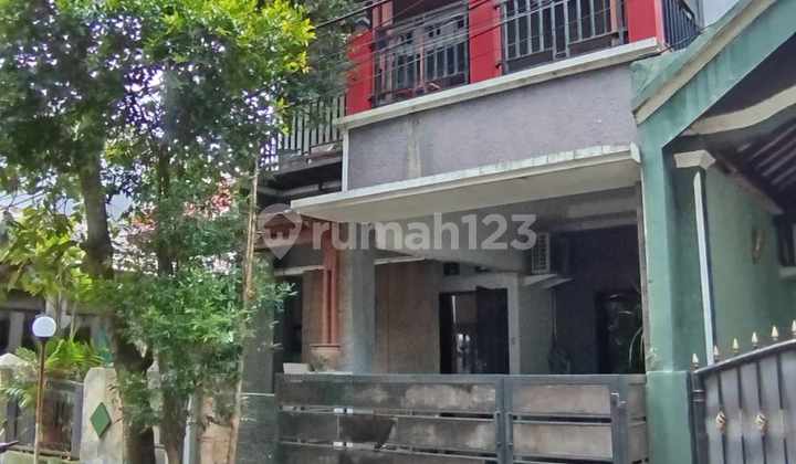 For Sale. Cheap Second-Hand 2-Story House, Cash Only, in Maharaja Housing Complex. 2