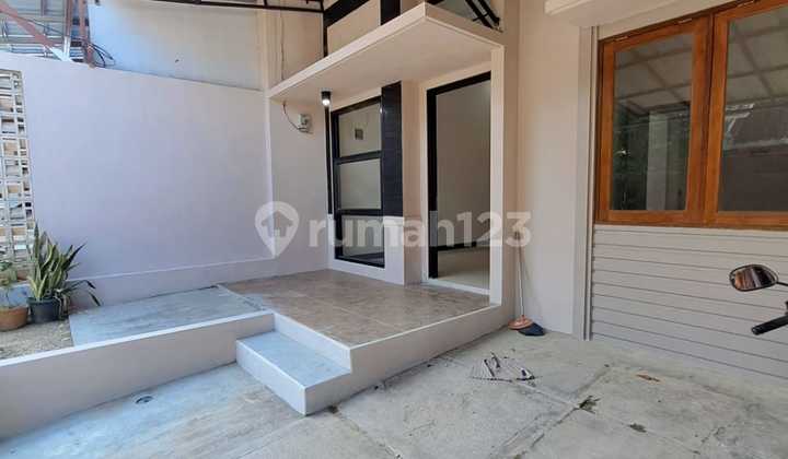 For Sale Second Cheap House Ready to Occupancy Strategic Location Dibeji, Depok 2