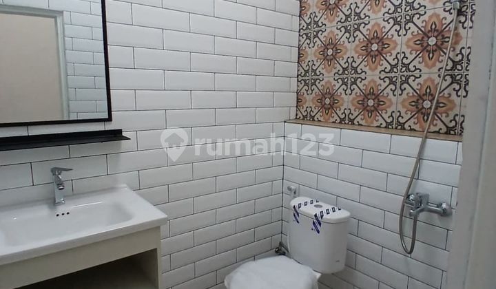 Rumah Baru 2025 Strategis di Mampang Depok - 5 Menit ke Tol Sawangan - SHM 2