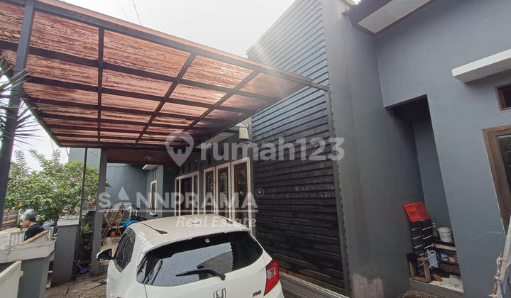 For Sale Cheap Secondhand House Ready to Occupied Near Sawangan Toll, Depok 2