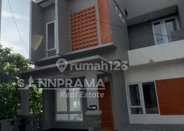 Affordable 2-Story Ready-to-Live House in Strategic Location, Dilimo Depok