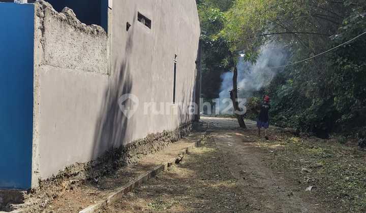 Luxury Hook House 500 Million in Sawangan - Ready to Occupy & Fully Furnished! 2