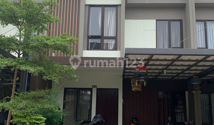Siap Huni! Rumah 2 Lantai Mewah di Cluster Kota Sutera, 25 Menit ke Pintu Tol Cikupa Siap Huni! Rumah 2 Lantai Mewah di Cluster Kota Sutera, 25 Menit ke Pintu Tol Cikupa
