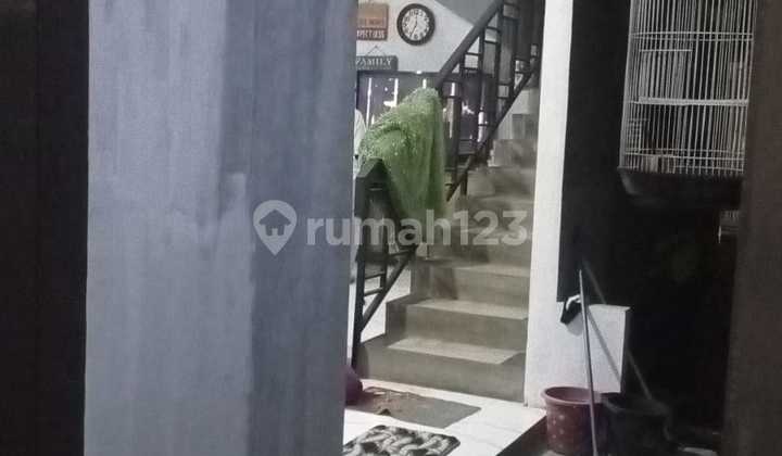 Rumah Hook Super Luas di Duren Seribu: 5+1 Kt, Halaman Besar, Dekat Rs Citra Arafiq - Hanya 1,5M 2