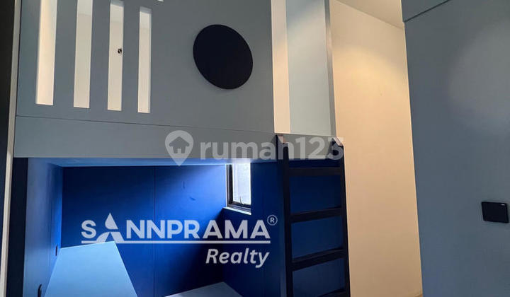Cuma 1 M-An! Rumah 3 Lantai Siap Huni di Jaktim - Cicilan Ringan, Dp 0%! 2
