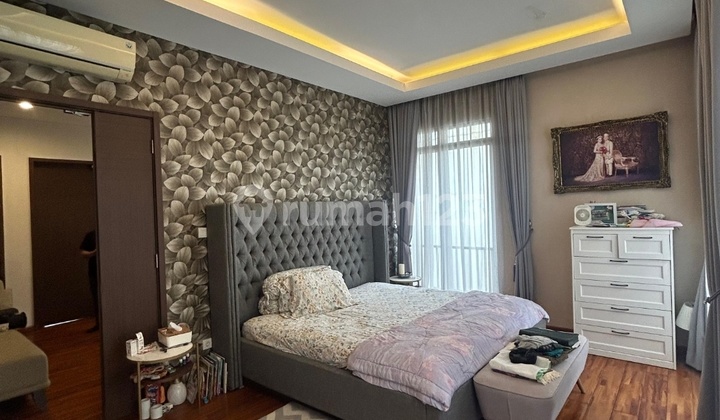 Rumah2 Lantai Dalam Cluster Di Lebak Bulus, Jakarta Selatan. 2