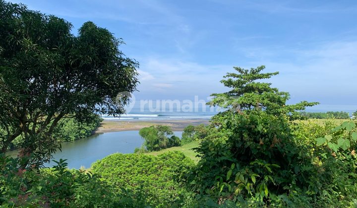 Lahan Eksklusif dengan Panorama Laut dan Sungai