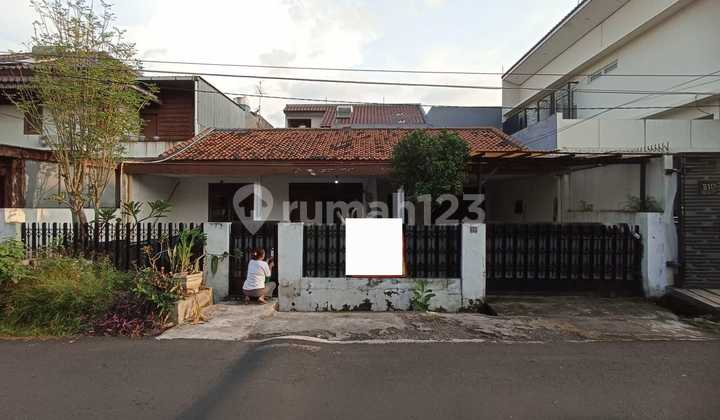 For Sale House in Cilandak South Jakarta Needs Minimal Renovation
