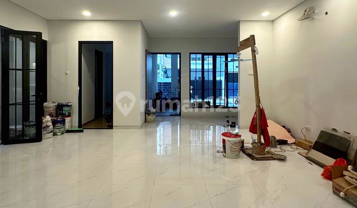 Rumah Baru Di Kemang Jakarta Selatan