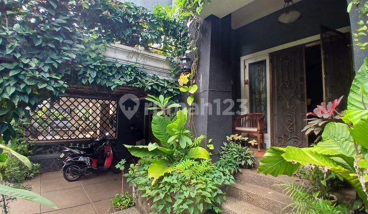 Di Jual Rumah 2 Lantai di Raffless Hills Cibubur 2