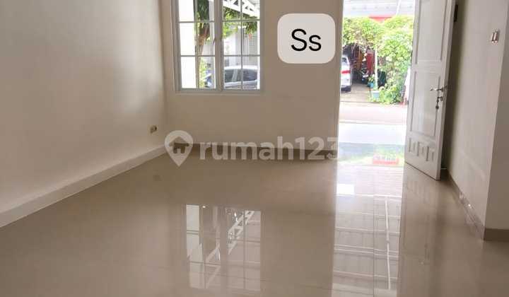 Rumah 1,5 Lantai Rapi Di Kota Wisata Cibubur 2