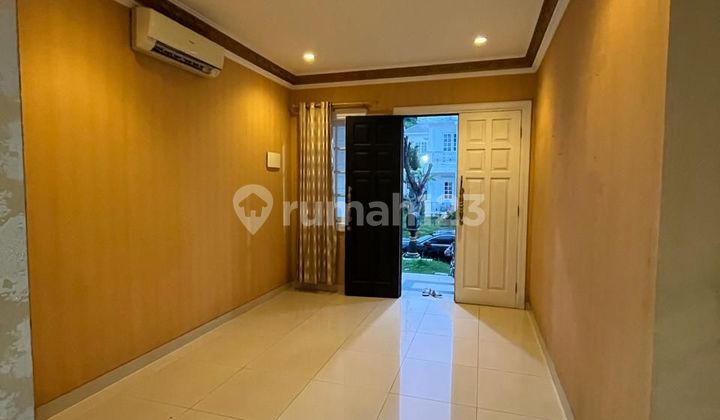 Beautiful Neat House In Legenda Wisata Cibubur Beautiful Neat House In Legenda Wisata Cibubur