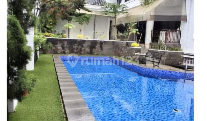 Rumah Mewah Elite di Kebayoran Baru Jakarta Selatan