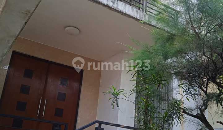 Di Jual Rumah 2 Lantai Di Mahogany Residence Cibubur 2