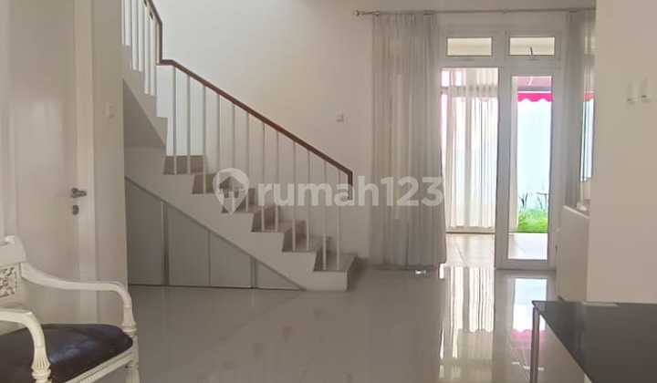 Rumah 2 Lantai Rapi di Citra Gran Cibubur 2