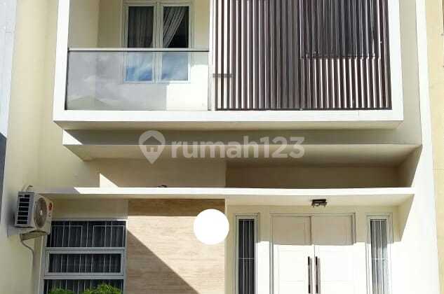 2-Story Ready-to-Occupy House in Gas Alam Cimaggis Depok
