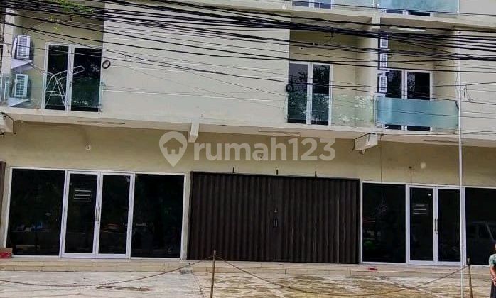 Ruko 3 Lantai Koja Siap Usaha