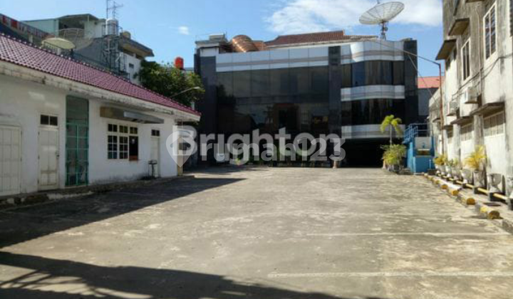 Premium Multipurpose Business Space in Downtown Chinatown Area Premium Multipurpose Business Space in Downtown Chinatown Area