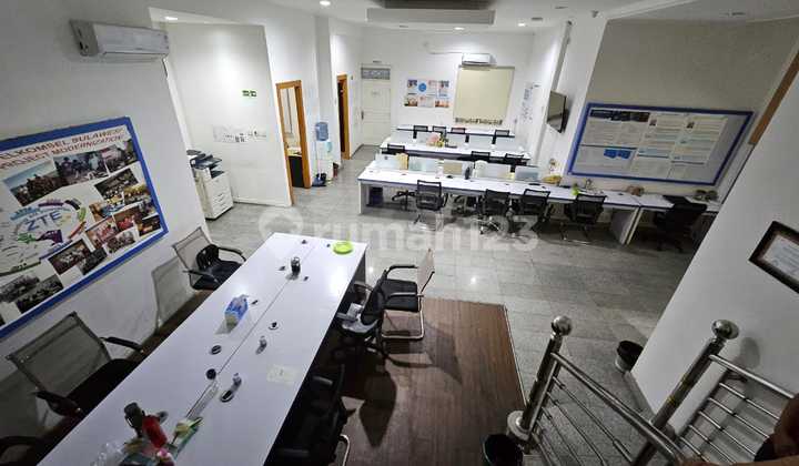 Office-house Lot 900m² Hertasning Premium