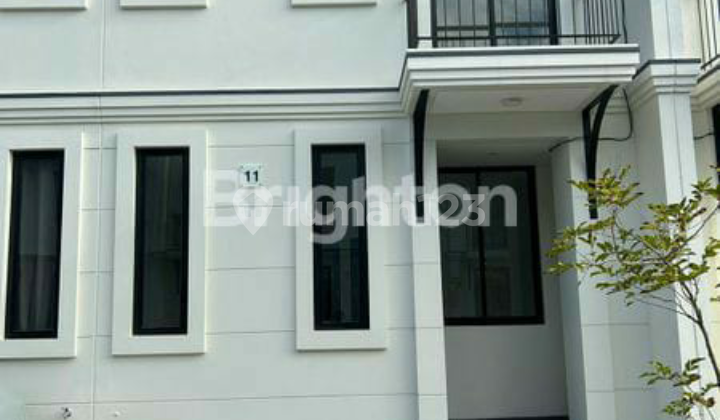 Jual 1m/sewa50juta Perumahan Summarecon Makssar Belum Pernah Ditempati