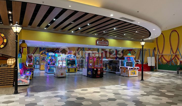 Dalam Mall Trans Studio Makassar Lt2 (baca Deskripsi) Dalam Mall Trans Studio Makassar Lt2 (baca Deskripsi)
