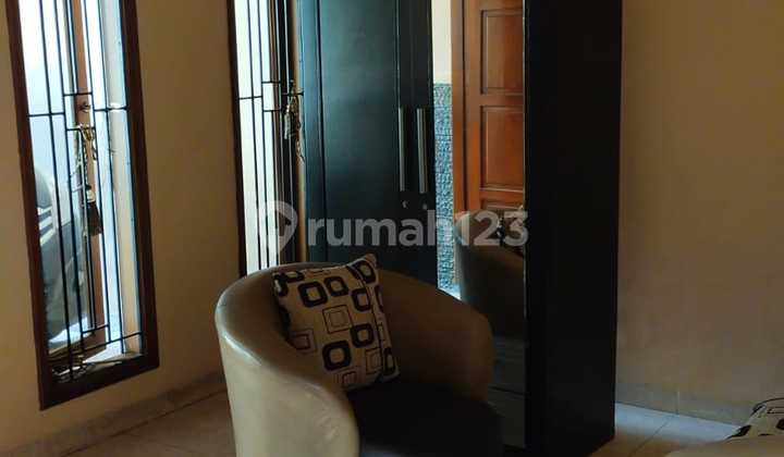 Asri 1-Story House - West Kutisari Indah