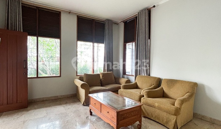 RUMAH CLASSIC DENGAN KONDISI FULLFURNISH TINGGAL BAWA KOPER DI PONDOK INDAH, JAKARTA SELATAN 2