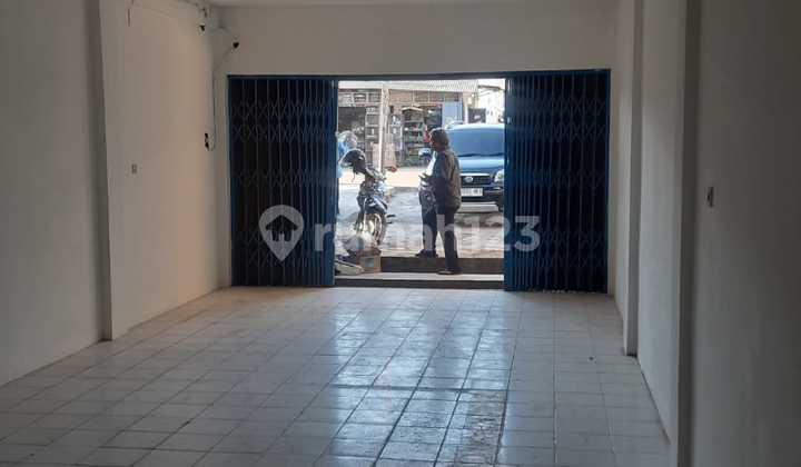 Ruko Arya Putra Pinggir Jalan Utama