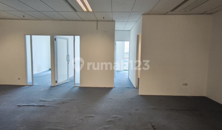 Kantor Lokasi Strategis di Office Ciputra Tower Tokopedia, Kuningan - Jakarta Selatan Kantor Lokasi Strategis di Office Ciputra Tower Tokopedia, Kuningan - Jakarta Selatan