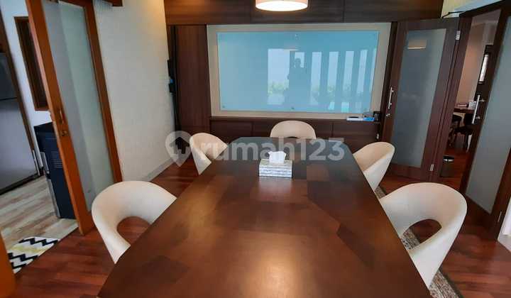 Sewa Rumah Bagus Ada Kolam Renang Lokasi Strategis di Dharmawangsa, Kebayoran Baru - Jakarta Selatan Sewa Rumah Bagus Ada Kolam Renang Lokasi Strategis di Dharmawangsa, Kebayoran Baru - Jakarta Selatan