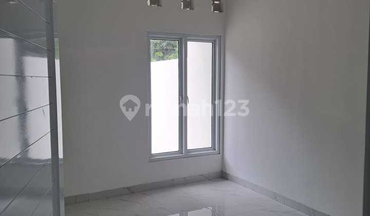 Sewa Rumah Siap Huni 2 Lantai di Puri Bintaro Sektor 9, Tangerang Selatan 2