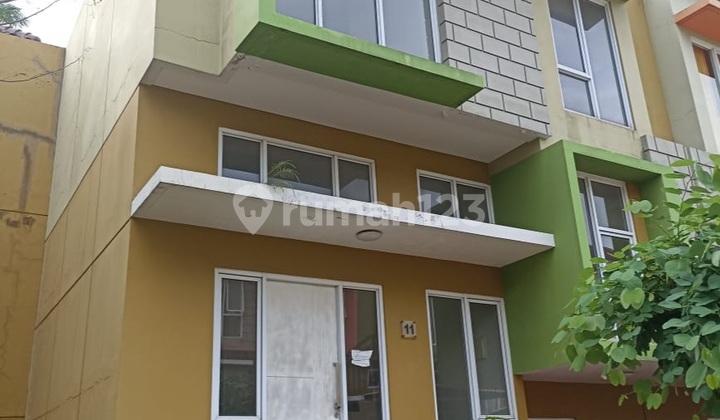 Asri 2-Storey House Ready for Occupancy in Gading Serpong, Tangerang