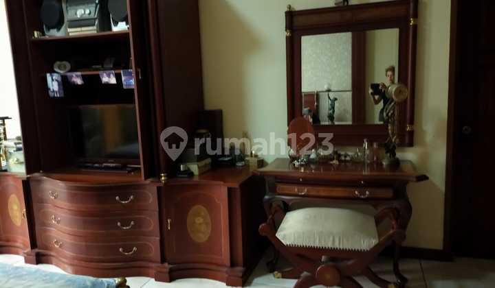 HOT DEALS- Rumah Strategis Dijual di Jakarta Selatan - Dekat Citos !! 2