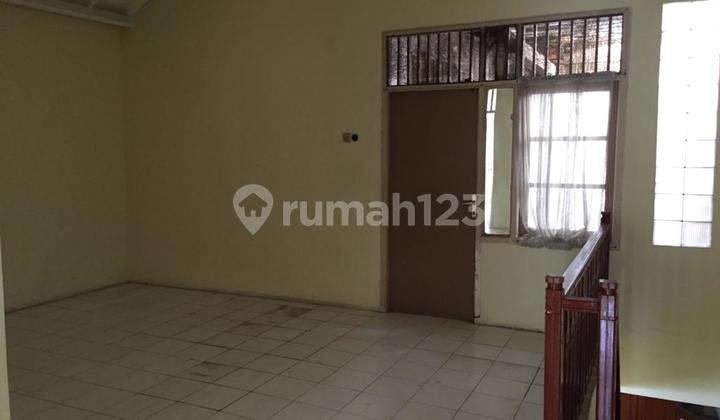Rumah Nyaman Keamanan 24 Jam Lokasi Strategis di Sektor 4 Bintaro, Tangerang Selatan 2
