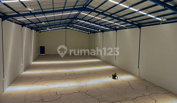 Sewa Gudang Bagus Akses Kontainer 40Ft Siap Huni di Legok, Tangerang Sewa Gudang Bagus Akses Kontainer 40Ft Siap Huni di Legok, Tangerang