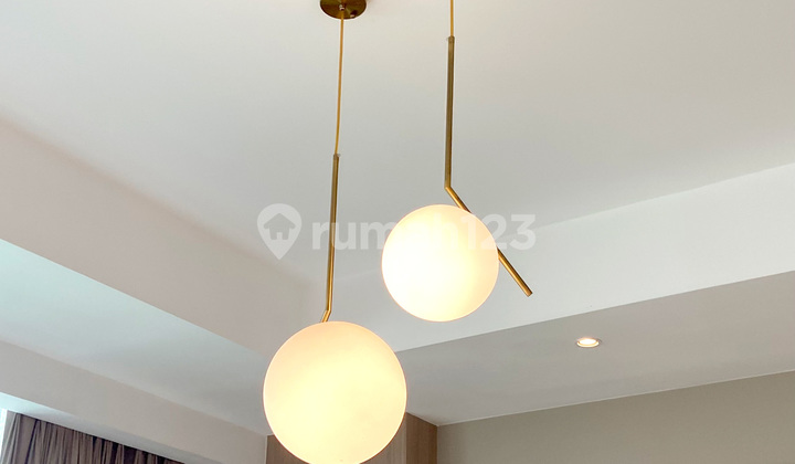 Rare 3 BR Premium Facilities Apartment at Wang Residence, Kedoya - West Jakarta 2