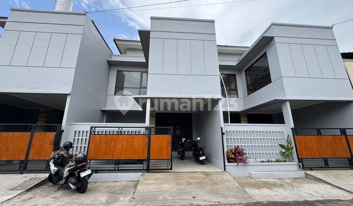 Rumah 2 Lt Lantai Modern Minimalist Di Denpasar Selatan