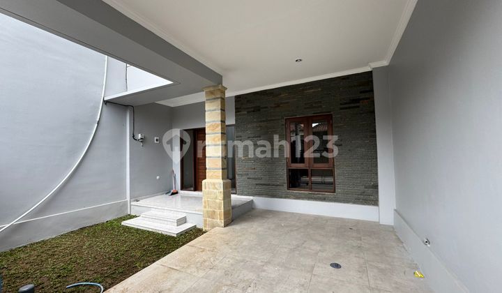 Rumah 2 Lt Lantai Modern Minimalist Di Denpasar Selatan 2