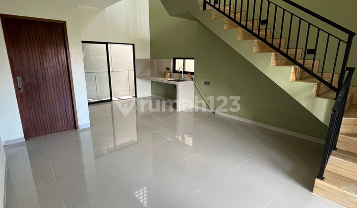 Modern Minimalist 2-Story House Near Sanglah Hospital 2