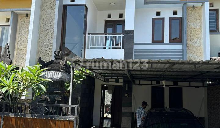 Rumah 2 Lt Minimalis Sederhana Di Perum Karang Sari Rumah 2 Lt Minimalis Sederhana Di Perum Karang Sari