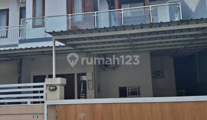 Rumah 2 Lt One Gate System di Pedungan Denpasar Selatan
