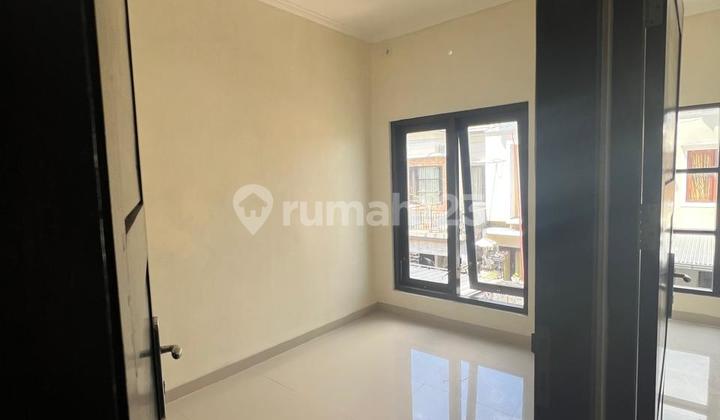 2-Story House in Gatsu Riverside Housing Complex 2