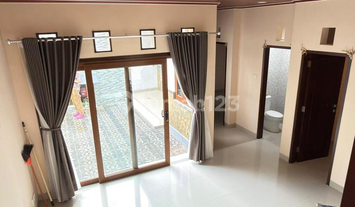 Rumah 2 Lt Minimalis Sederhana Di Perum Karang Sari 2