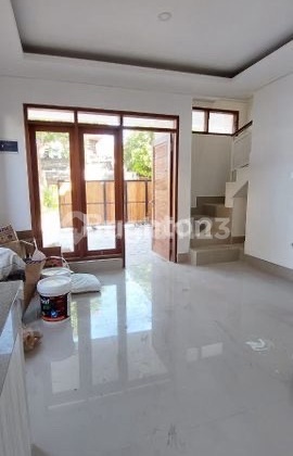 2-Story Modern House on Bross Street, Tukad Badung, Renon 2